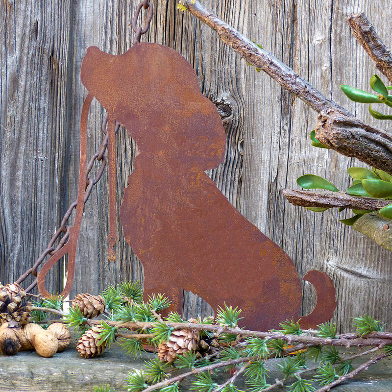 Gartendekoration Hund stehend mit Leine auf Platte Metall Rost Deko zu