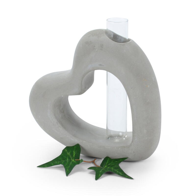 Zementherz mit Reagenzglas, Herz mit Reagenzglas, Vase im Herz, Hochzeitsdeko, Herz mit Vase Bild 2