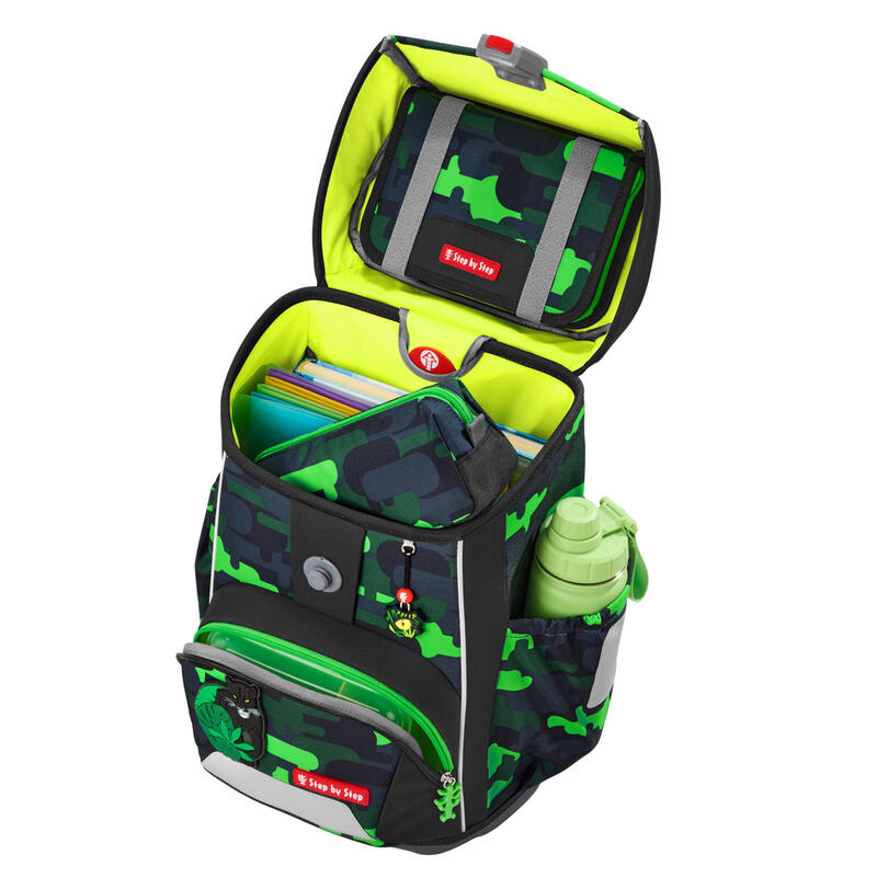 Step by Step GIANT Black Cat Chiko Bild 5