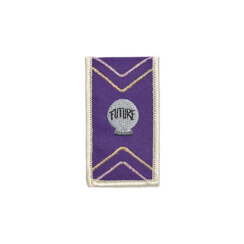 Lssig School Patches-Set, 3-teilig, 2 Patches + 1 Anhnger, Universe purple Bild 3