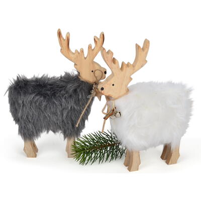 Hirsch mit Fell, Holzhirsch, Winterdeko, Dekofigur